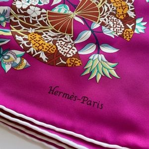 Hermes scarf. Never worn, perfect condition. Tags, box and “Knotting Cards” deck
